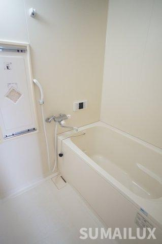 インフィニティ田迎の浴室