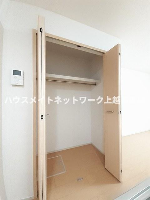 ミドルビレッジヒロ７Ａの収納|クローゼット（参考同型103号室室内写真）