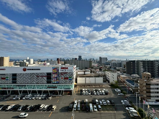 レックスタウン新高弐号館の展望|11階最上階につき眺望良好です！
淀川花火大会の鑑賞ができます。