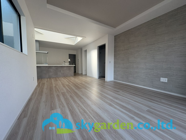 藤沢市片瀬6期　新築戸建　全2棟1号棟の居間・リビング|こちらのリビングで趣味の時間をお楽しみください