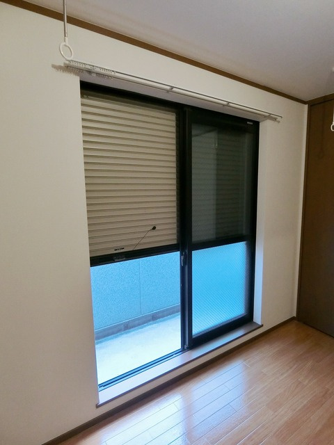 メゾンドルチェの設備|★安心の防犯シャッター★