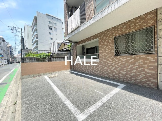 【駐車場】 | リヴェール渡辺通南