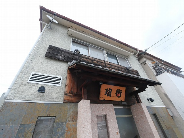 三条添川町店舗の外観