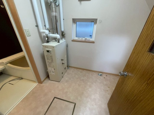 興津5-18-12貸家の和室