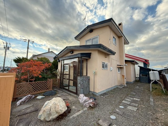 興津5-18-12貸家の外観