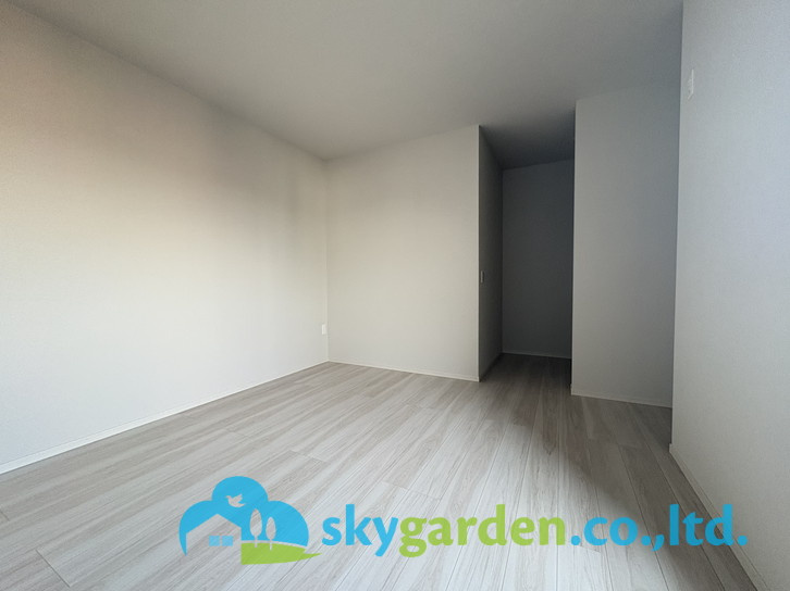 藤沢市片瀬6期　新築戸建　全2棟2号棟の寝室|使い勝手のいい寝室です