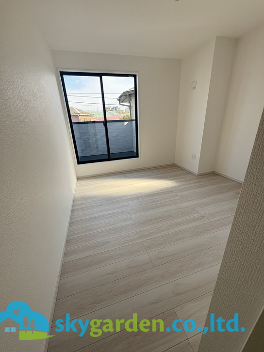 藤沢市片瀬6期　新築戸建　全2棟2号棟の洋室|個人の部屋や寝室として使える洋室です