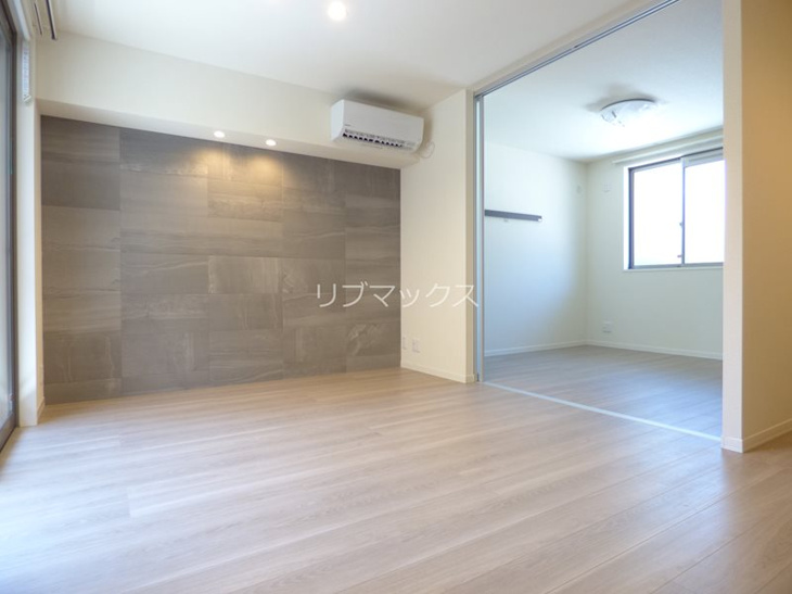 【居間・リビング】ミカシータ芦屋 