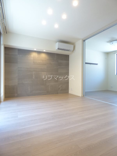 【居間・リビング】ミカシータ芦屋 