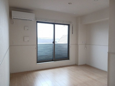 【居間・リビング】 | ベーネ・ファミリア