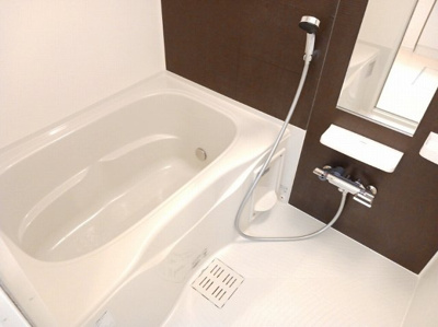 【浴室】 | ベーネ・ファミリア