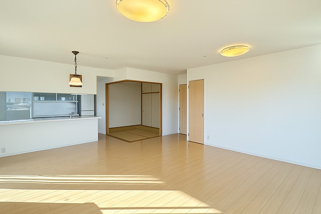 アルファパーク栗林駅南の居間・リビング