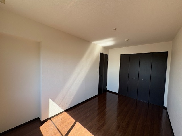 スカイヴィレッジ城南A棟の洋室|※同タイプの部屋写真です