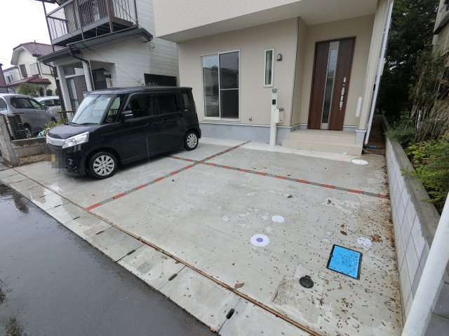 【駐車場】