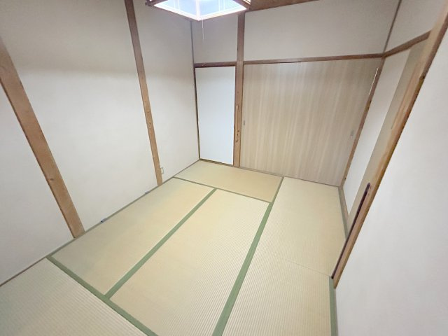 俵口町大久保借家の和室