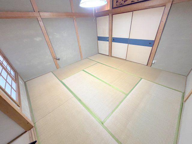 俵口町大久保借家の和室