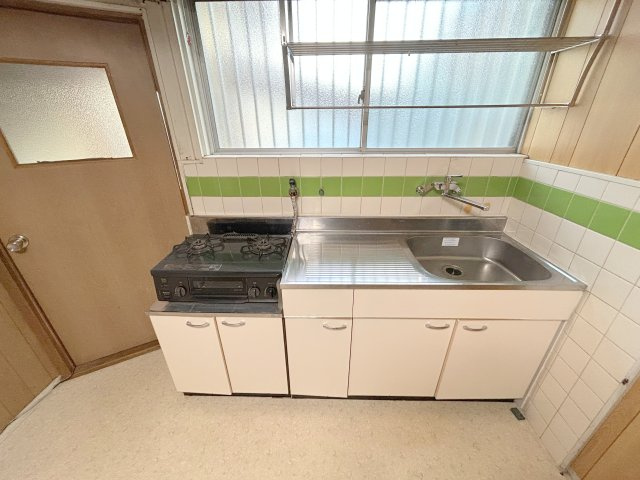 俵口町大久保借家のキッチン