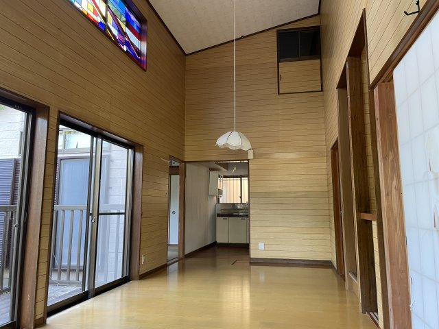 松ヶ谷ロ2754中古戸建の居間・リビング