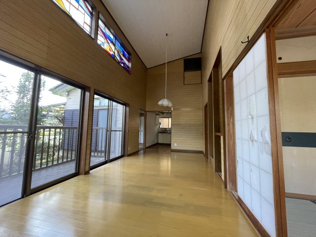 松ヶ谷ロ2754中古戸建の居間・リビング