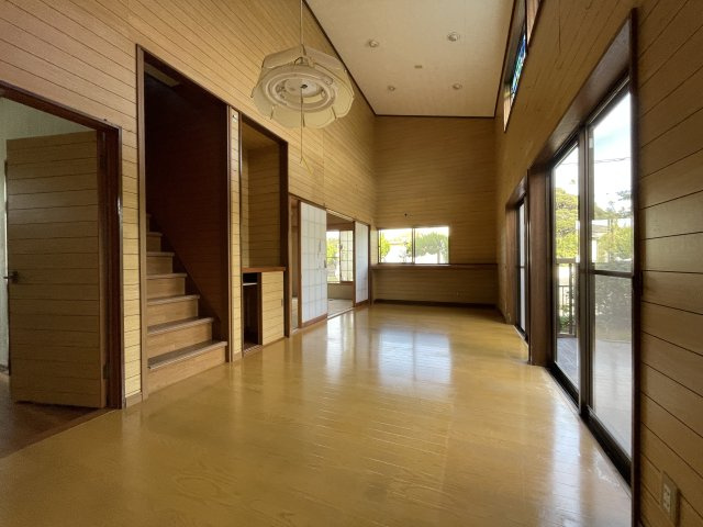 松ヶ谷ロ2754中古戸建の居間・リビング