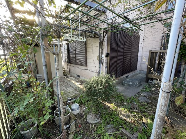 松ヶ谷ロ2754中古戸建の庭