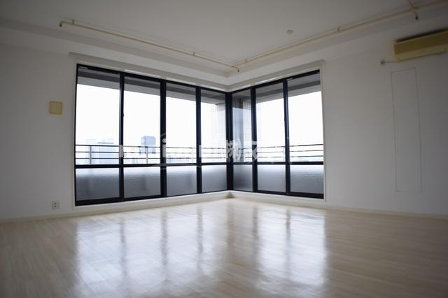 大阪市中央区馬場町の賃貸マンションの内装