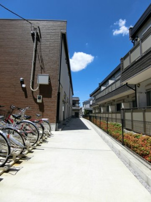 【エントランス】 | リブリ・La vie en rose