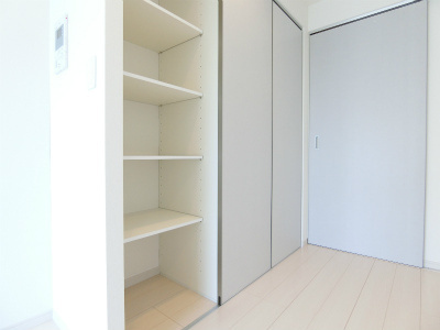 【内装】 | リブリ・松並木