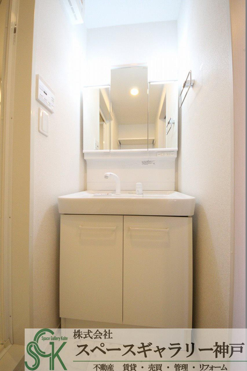 シャン・ド・プレールAの洗面所|※お部屋により仕様が異なる場合があります。