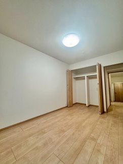 【洋室】 | ライオンズマンション鳥飼