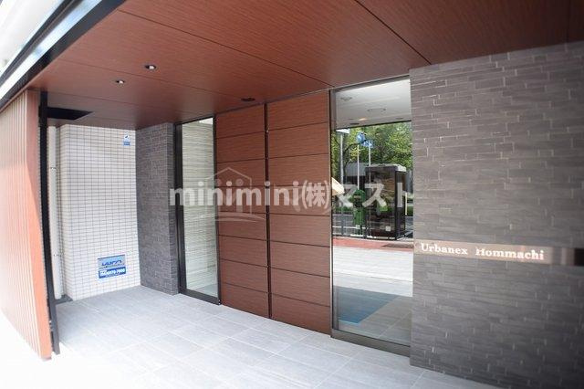 大阪市西区阿波座１丁目の賃貸マンションのエントランス