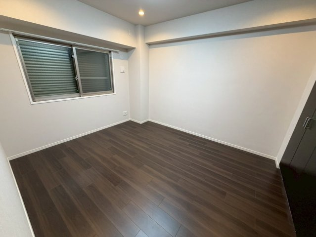 モアグレース藤森の洋室|７帖の主寝室。広々クローゼット付きでご夫婦共有でお使いいただけます！