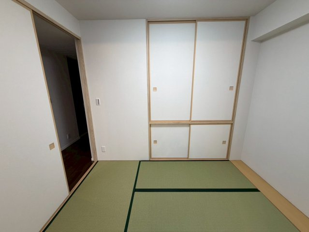 モアグレース藤森の和室