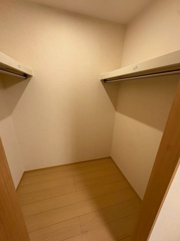 ファミーユA棟の収納