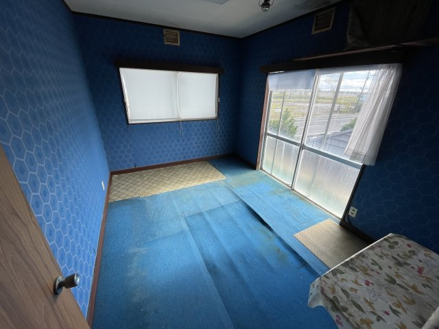 南今泉4881戸建ての洋室