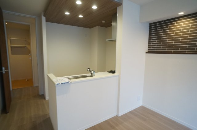 East Villa 逆瀬川の居間・リビング