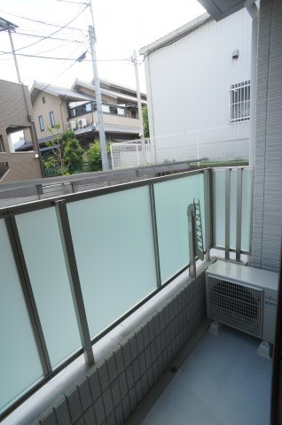 East Villa 逆瀬川のバルコニー