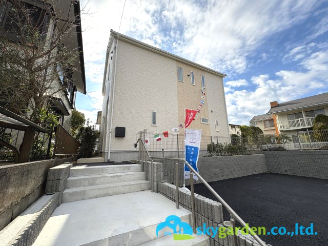 鎌倉市今泉台第5　新築戸建　全1棟1号棟の外観|令和7年11月7日撮影（工事中）