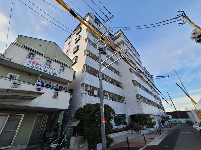 【外観】 | シンプルなデザインの外観です