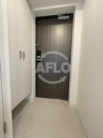 エスリード京橋アミュゼの玄関|エスリード京橋アミュゼ　玄関