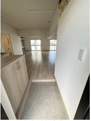 【玄関】 | 世利ビル