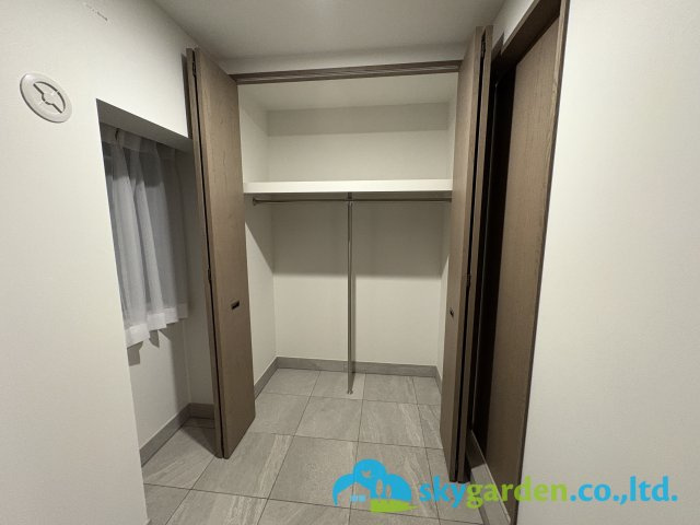 クリオ鵠沼海岸グランロワの玄関|玄関土間収納