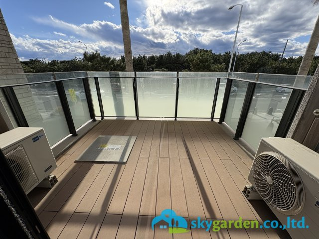 クリオ鵠沼海岸グランロワのバルコニー|バルコニーからの眺めを楽しみながら食事をしませんか