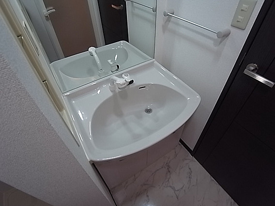 コンフォート・トーユーの洗面所