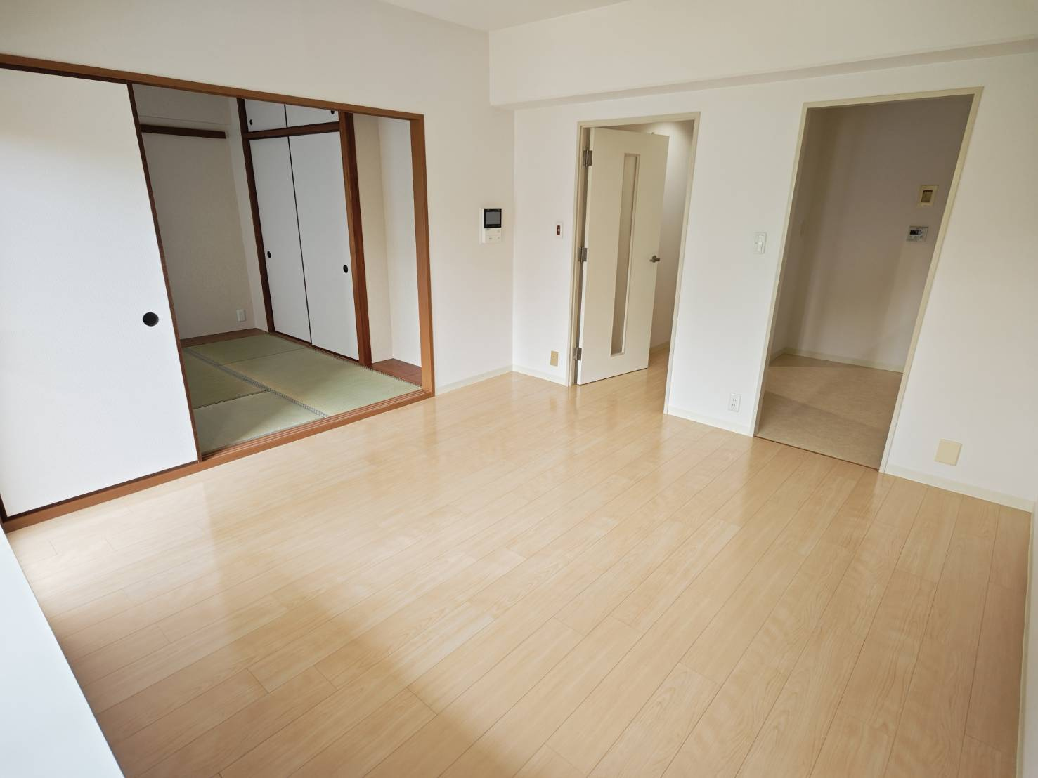 反高橋アーバンリズの居間・リビング