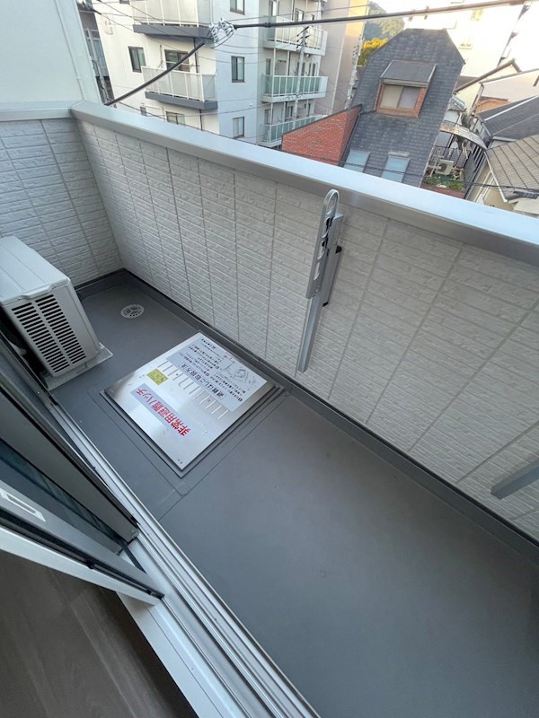 ラポール岡本【仮称】D-room西岡本のバルコニー