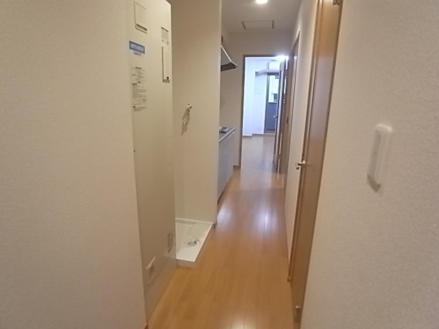 アレス六甲の玄関