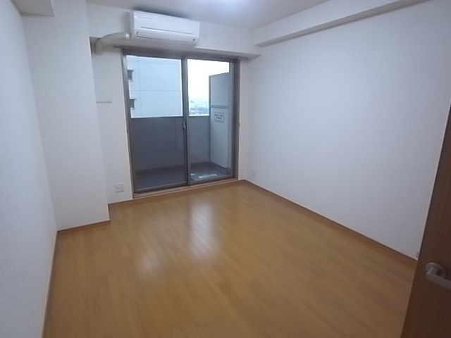 アレス六甲の居間・リビング