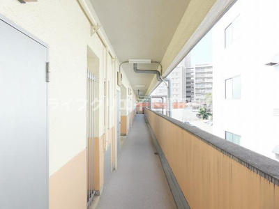 【ロビー】 | ホウユウビル