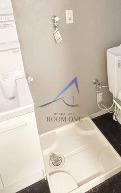 リージェンシー用賀の設備|洗濯機置場です。